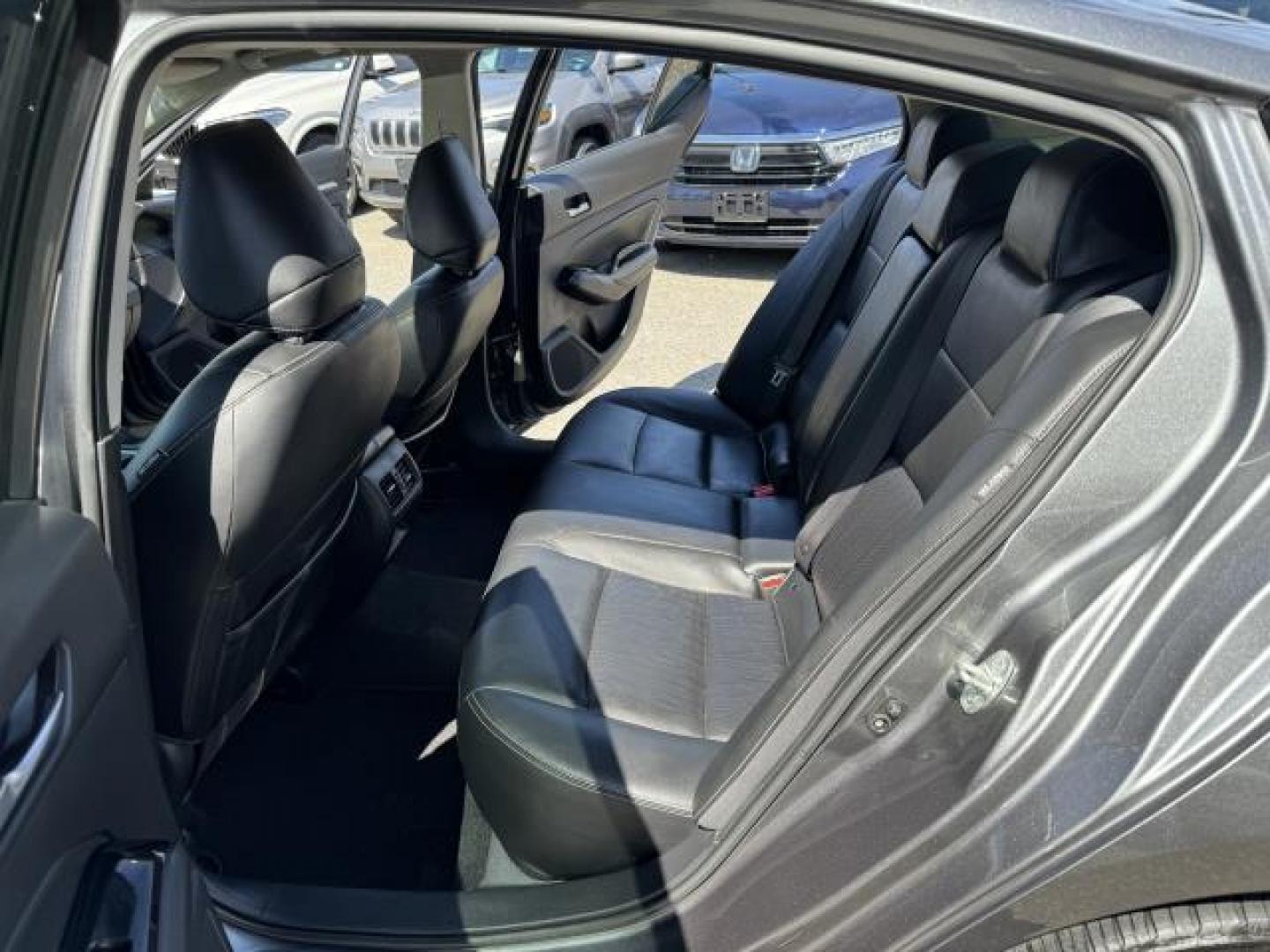 2020 Gun Metallic /Charcoal Nissan Altima 2.5 SL AWD Sedan (1N4BL4EW4LC) , Automatic transmission, located at 1696 Sunrise Hwy, Bay Shore, NY, 11706, (516) 557-0557, 40.733665, -73.256317 - Get lots for your money with this 2020 Nissan Altima. This Altima has been driven with care for 45051 miles. Buy with confidence knowing you're getting the best price and the best service. We are eager to move tis vehicle so the time is now, come visit us today. All internet purchases include a 12 - Photo#23