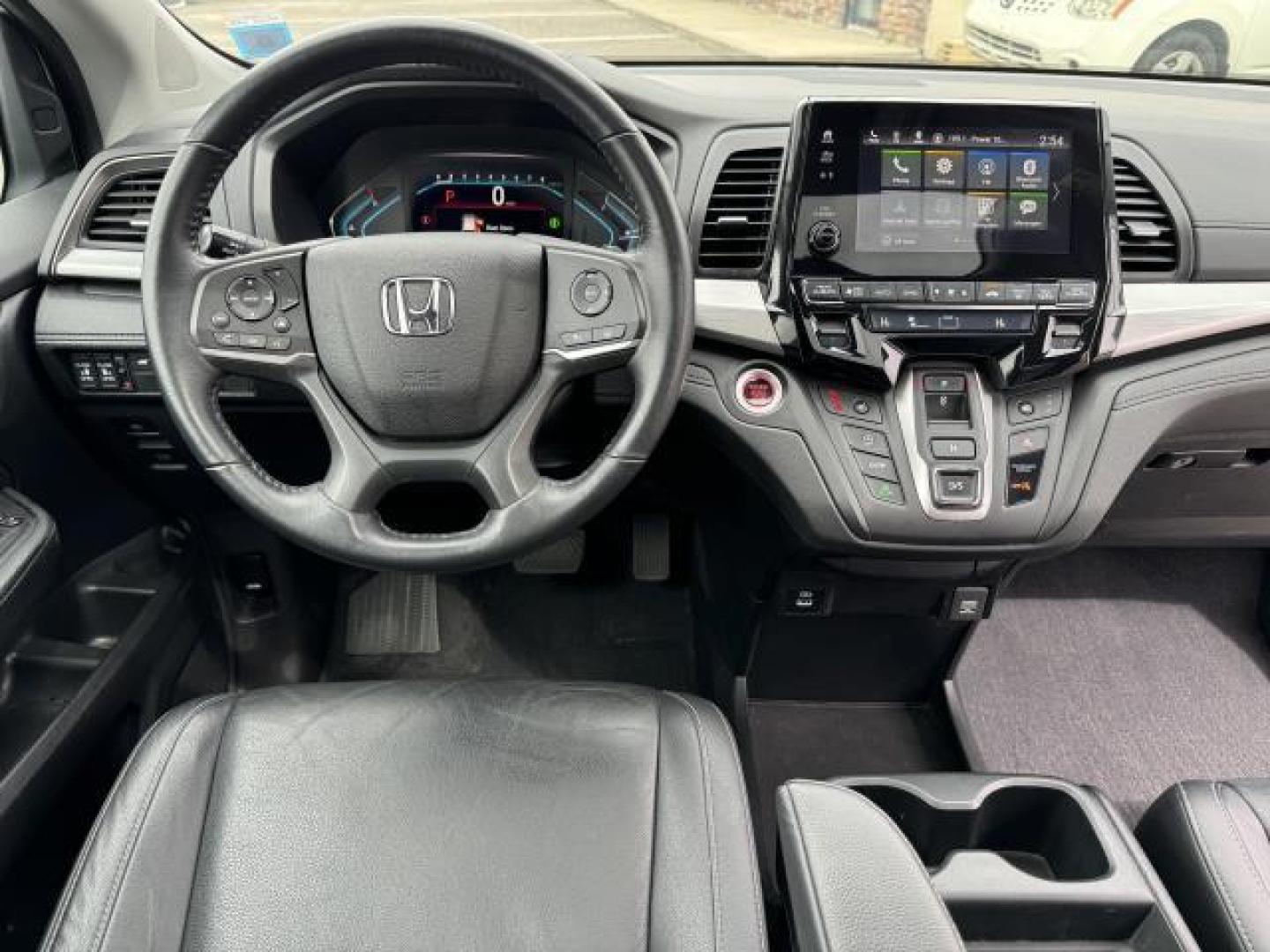 2021 Platinum White Pearl /Black Honda Odyssey EX-L Auto (5FNRL6H73MB) , Automatic transmission, located at 1696 Sunrise Hwy, Bay Shore, NY, 11706, (516) 557-0557, 40.733665, -73.256317 - This 2021 Honda Odyssey is in great mechanical and physical condition. This Odyssey has 22545 miles, and it has plenty more to go with you behind the wheel. We won't sell you a vehicle that we wouldn't sell our family. Stop by the showroom for a test drive; your dream car is waiting! All internet p - Photo#18