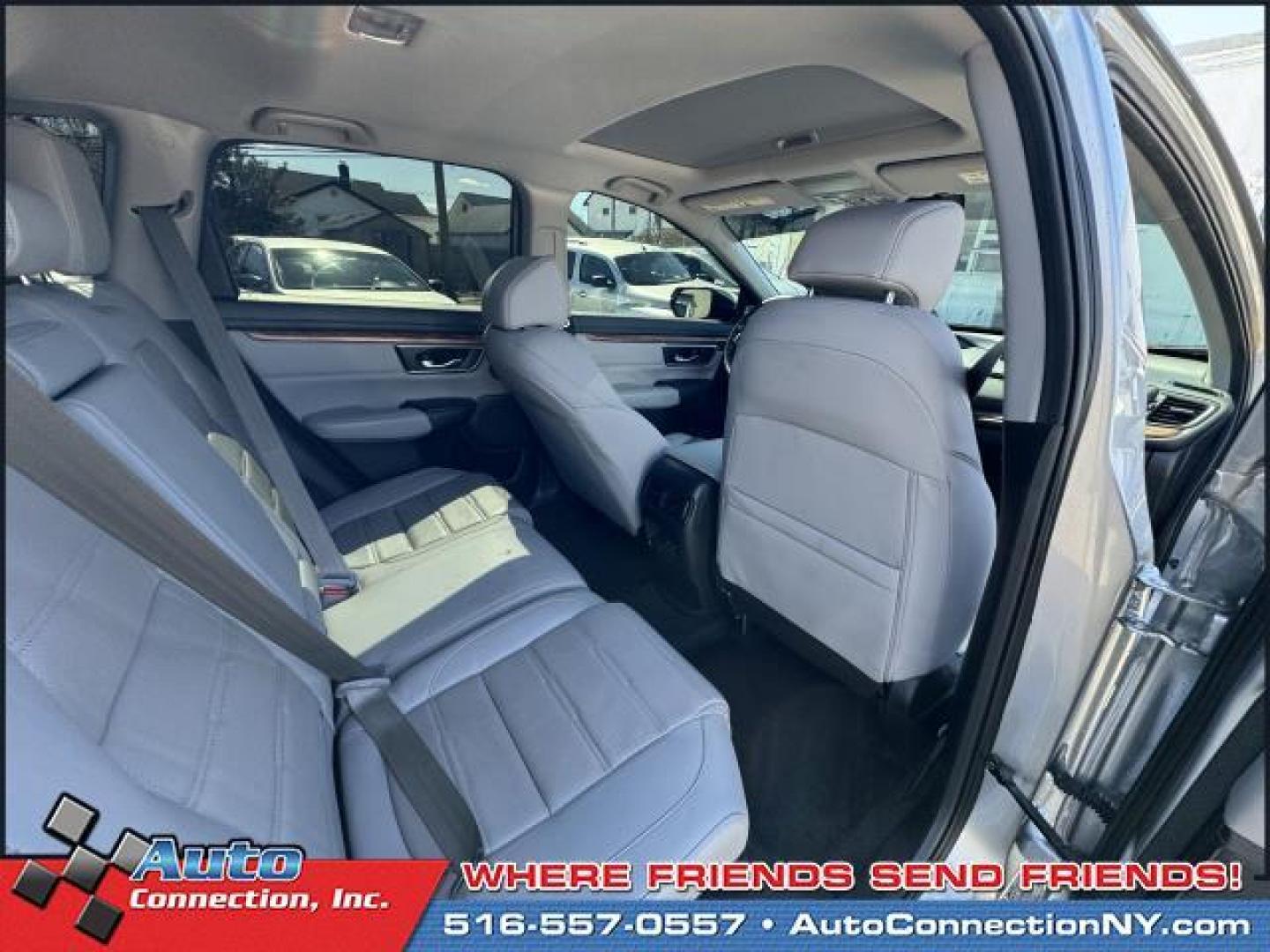 2022 Lunar Silver Metallic /Ivory Honda CR-V EX-L AWD (2HKRW2H87NH) , Automatic transmission, located at 1696 Sunrise Hwy, Bay Shore, NY, 11706, (516) 557-0557, 40.733665, -73.256317 - Delivering power, style and convenience, this 2022 Honda CR-V has everything you're looking for. This CR-V offers you 46663 miles, and will be sure to give you many more. From the moment you walk into our showroom, you'll know our commitment to customer service is second to none. Stop by the showro - Photo#17