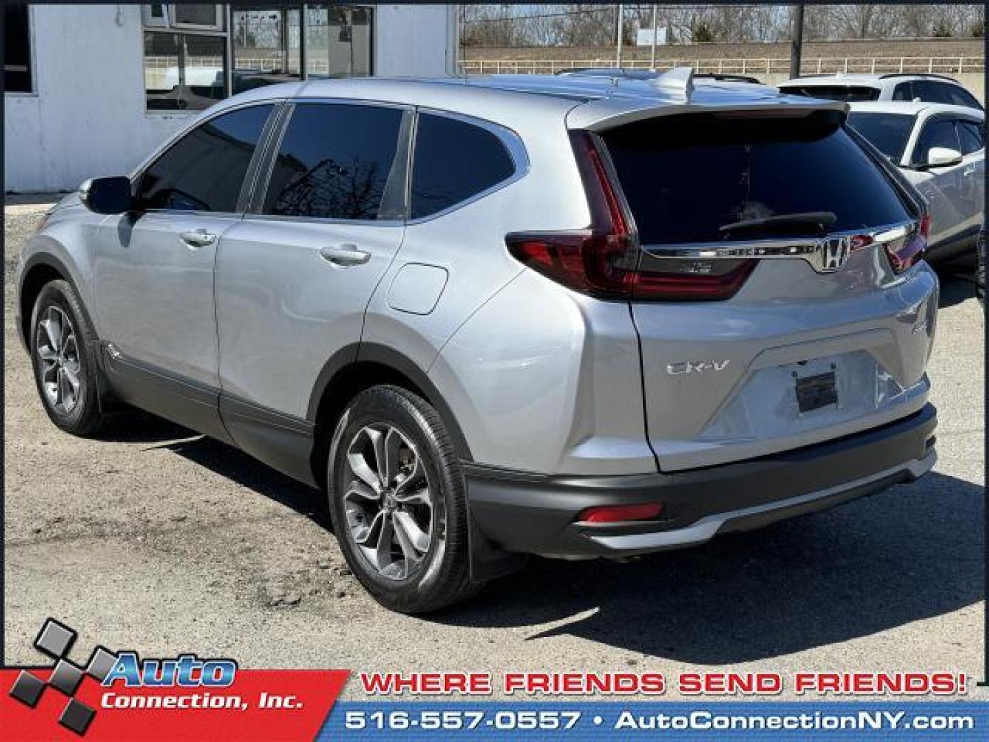 2022 Lunar Silver Metallic /Ivory Honda CR-V EX-L AWD (2HKRW2H87NH) , Automatic transmission, located at 1696 Sunrise Hwy, Bay Shore, NY, 11706, (516) 557-0557, 40.733665, -73.256317 - Delivering power, style and convenience, this 2022 Honda CR-V has everything you're looking for. This CR-V offers you 46663 miles, and will be sure to give you many more. From the moment you walk into our showroom, you'll know our commitment to customer service is second to none. Stop by the showro - Photo#4