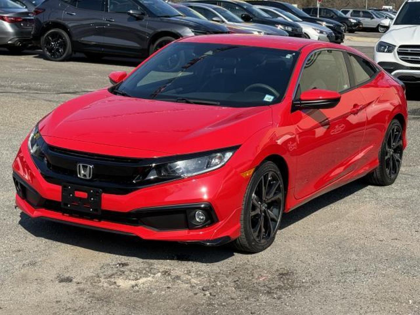 2019 Rallye Red /Black Honda Civic Coupe Sport CVT (2HGFC4B89KH) , Automatic transmission, located at 1696 Sunrise Hwy, Bay Shore, NY, 11706, (516) 557-0557, 40.733665, -73.256317 - Photo#4