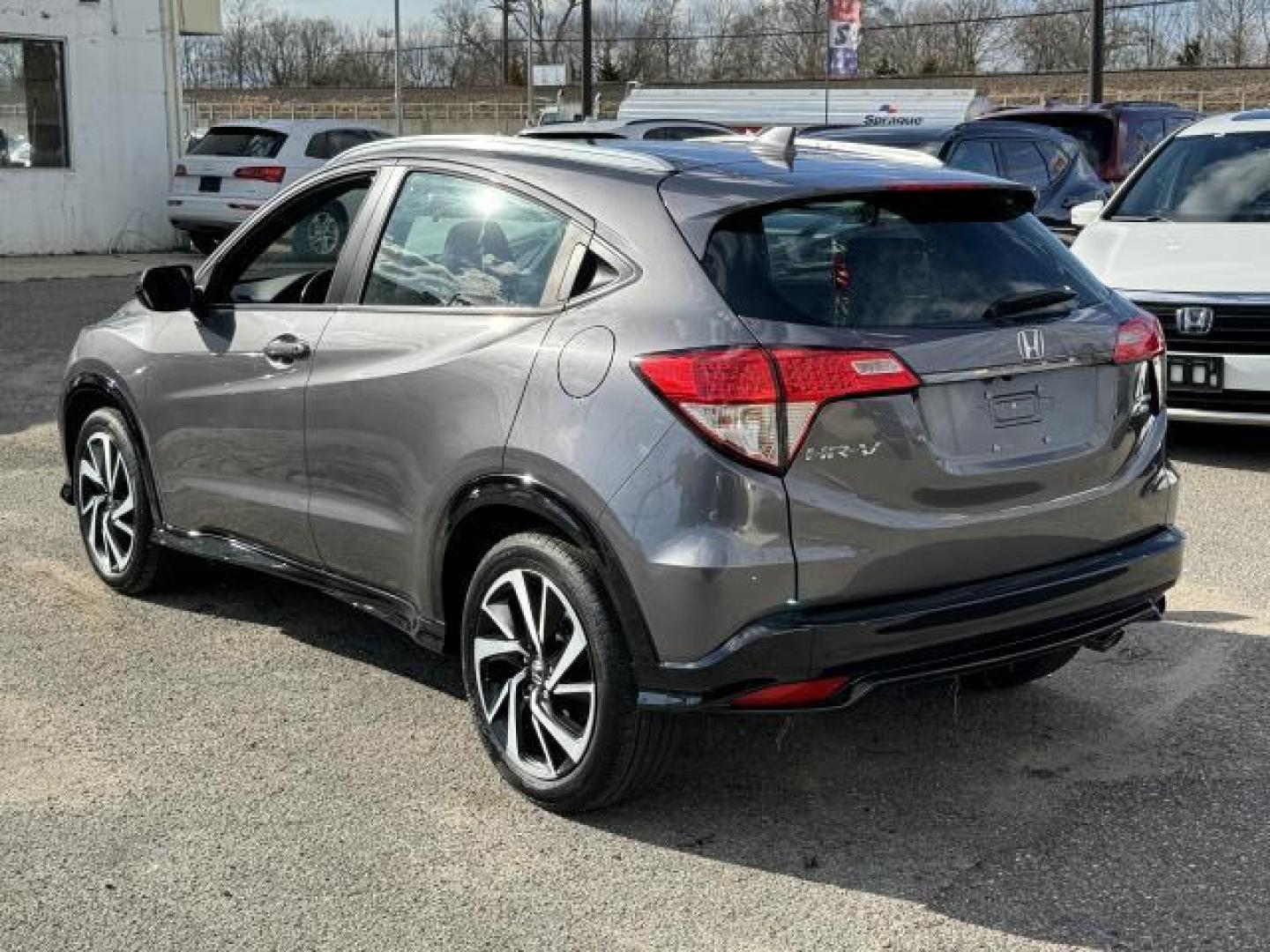 2019 Modern Steel Metallic /Black Honda HR-V Sport AWD CVT (3CZRU6H17KG) , Automatic transmission, located at 1696 Sunrise Hwy, Bay Shore, NY, 11706, (516) 557-0557, 40.733665, -73.256317 - Photo#4