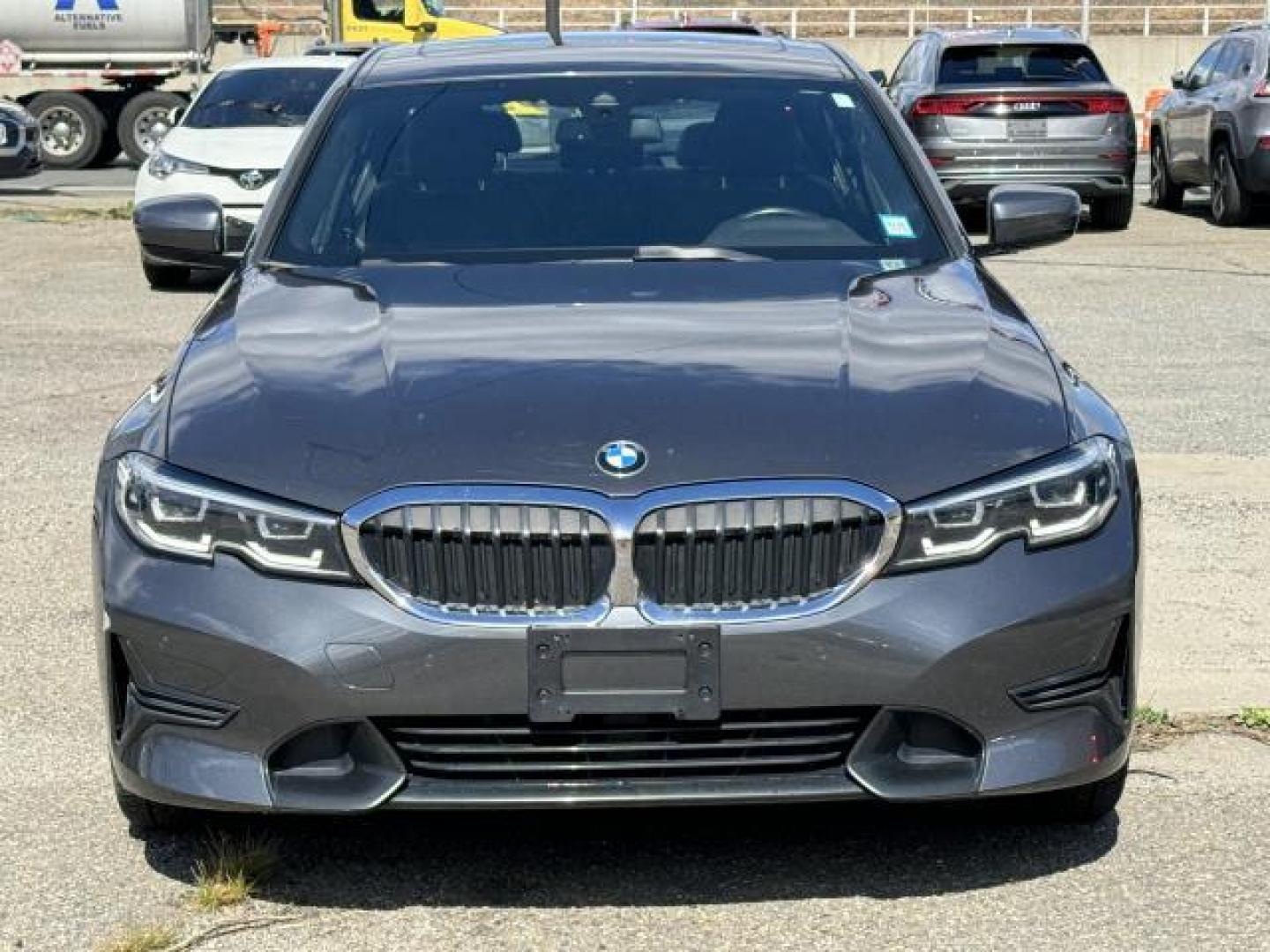 2020 Mineral Gray Metallic /Black BMW 3 Series 330i xDrive Sedan North America (3MW5R7J00L8) , Automatic transmission, located at 1696 Sunrise Hwy, Bay Shore, NY, 11706, (516) 557-0557, 40.733665, -73.256317 - Why compromise between fun and function when you can have it all in this 2020 BMW 3 Series? Curious about how far this 3 Series has been driven? The odometer reads 46184 miles. We crush the competition on price and service. We are eager to move tis vehicle so the time is now, come visit us today. - Photo#2