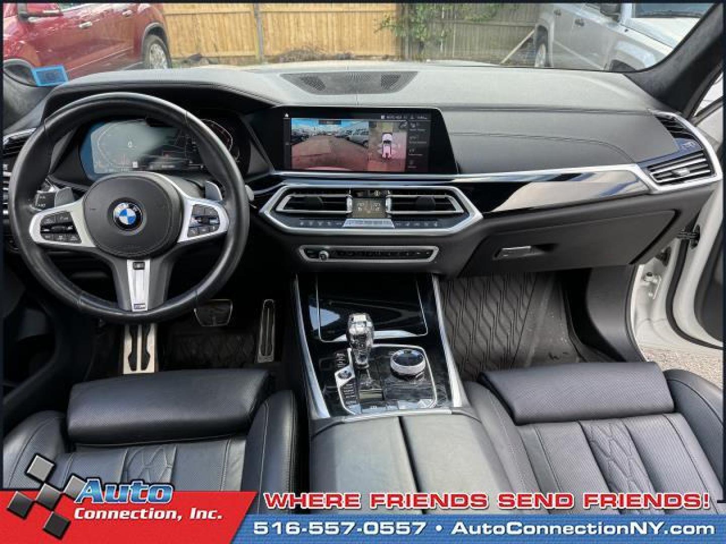 2020 Alpine White /Black BMW X5 xDrive40i Sports Activity Vehicle (5UXCR6C00LL) , Automatic transmission, located at 1696 Sunrise Hwy, Bay Shore, NY, 11706, (516) 557-0557, 40.733665, -73.256317 - Photo#7