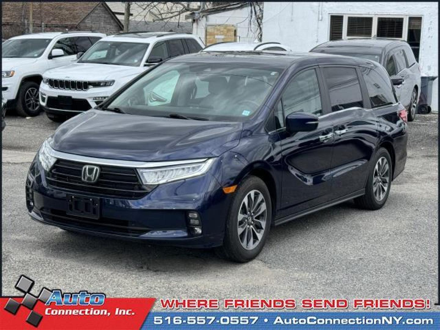 2021 Obsidian Blue Pearl /Gray Honda Odyssey EX-L Auto (5FNRL6H75MB) , Automatic transmission, located at 1696 Sunrise Hwy, Bay Shore, NY, 11706, (516) 557-0557, 40.733665, -73.256317 - Photo#11