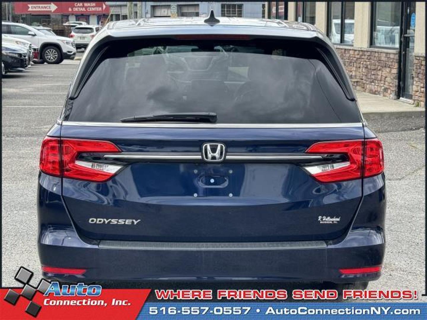 2021 Obsidian Blue Pearl /Gray Honda Odyssey EX-L Auto (5FNRL6H75MB) , Automatic transmission, located at 1696 Sunrise Hwy, Bay Shore, NY, 11706, (516) 557-0557, 40.733665, -73.256317 - Photo#13