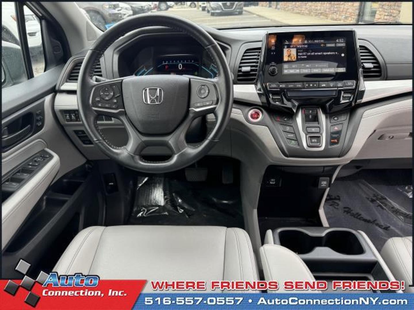 2021 Obsidian Blue Pearl /Gray Honda Odyssey EX-L Auto (5FNRL6H75MB) , Automatic transmission, located at 1696 Sunrise Hwy, Bay Shore, NY, 11706, (516) 557-0557, 40.733665, -73.256317 - Photo#19