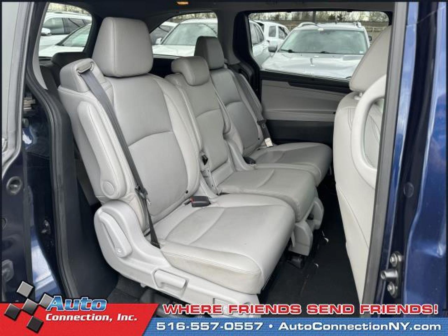 2021 Obsidian Blue Pearl /Gray Honda Odyssey EX-L Auto (5FNRL6H75MB) , Automatic transmission, located at 1696 Sunrise Hwy, Bay Shore, NY, 11706, (516) 557-0557, 40.733665, -73.256317 - Photo#6