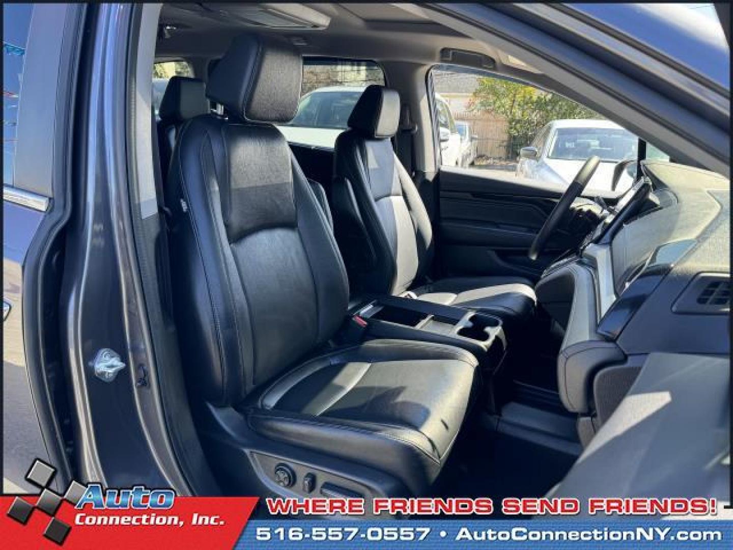 2022 Modern Steel Metallic /Black Honda Odyssey Touring Auto (5FNRL6H88NB) , Automatic transmission, located at 1696 Sunrise Hwy, Bay Shore, NY, 11706, (516) 557-0557, 40.733665, -73.256317 - Designed to deliver superior performance and driving enjoyment, this 2022 Honda Odyssey is ready for you to drive home. This Odyssey has 45933 miles, and it has plenty more to go with you behind the wheel. Visit us to learn how you can add this vehicle to your family lineup. We are eager to move ti - Photo#5