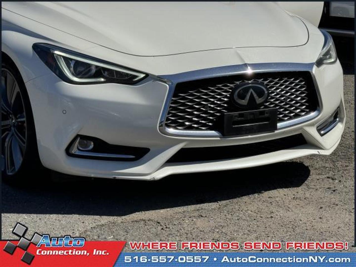 2019 Majestic White /Monaco Red INFINITI Q60 RED SPORT 400 AWD (JN1FV7EL1KM) , Automatic transmission, located at 1696 Sunrise Hwy, Bay Shore, NY, 11706, (516) 557-0557, 40.733665, -73.256317 - You'll have a memorable drive every time you start this 2019 INFINITI Q60 up. This Q60 has been driven with care for 43589 miles. We try to make the purchase process as easy and as hassle-free as possible. We encourage you to experience this Q60 for yourself. All internet purchases include a 12 mo/ - Photo#49