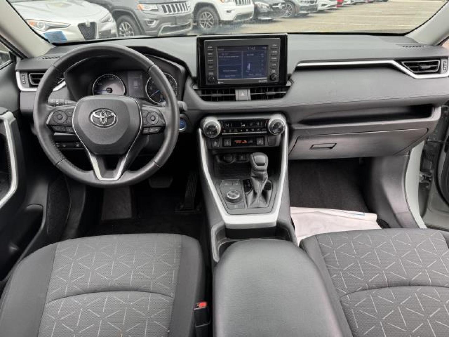 2021 Lunar Rock /Black Toyota RAV4 Hybrid XLE AWD (Natl) (2T3RWRFV1MW) , Automatic transmission, located at 1696 Sunrise Hwy, Bay Shore, NY, 11706, (516) 557-0557, 40.733665, -73.256317 - Photo#7