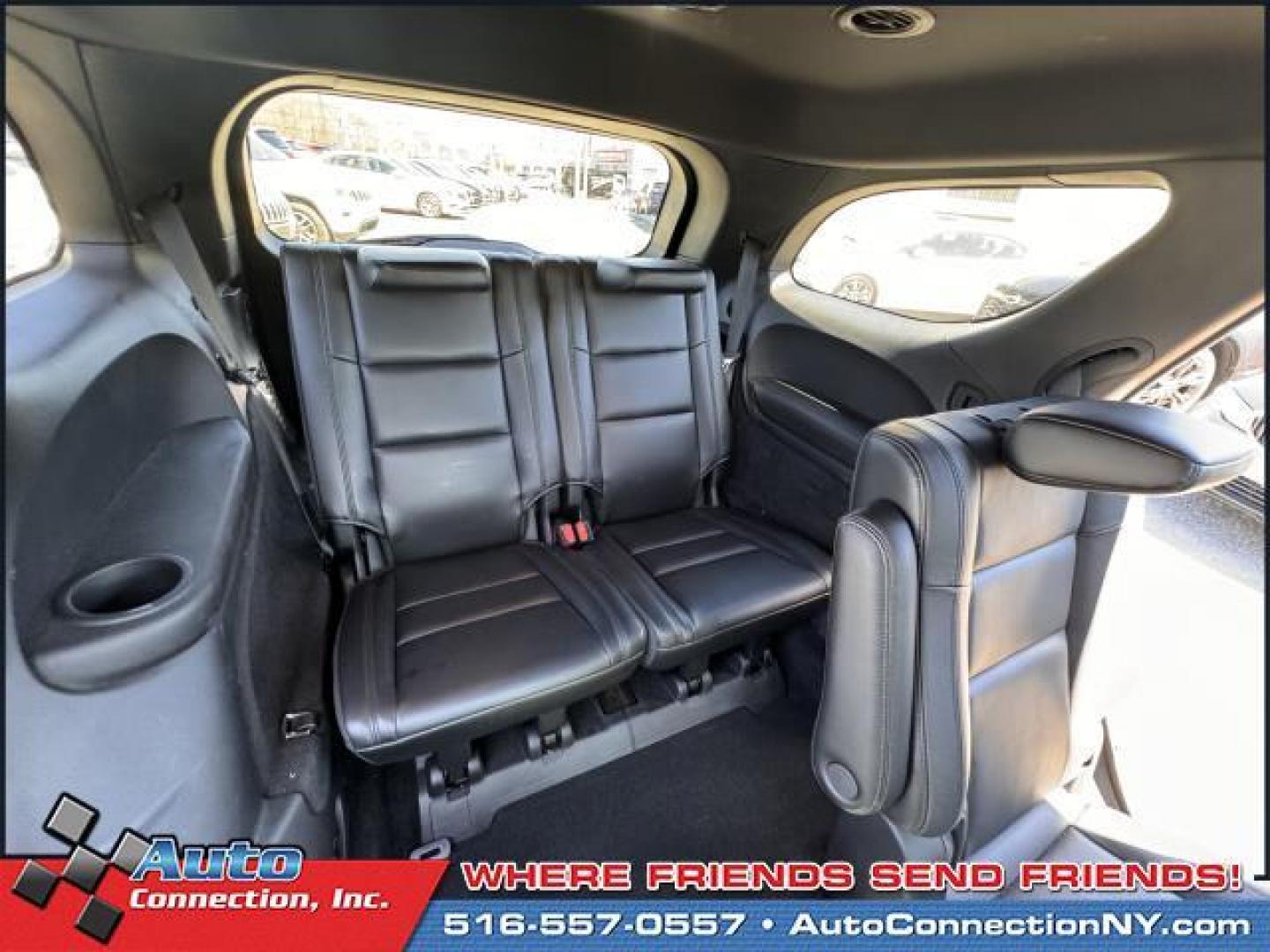 2020 DB Black Clearcoat /Black Dodge Durango GT AWD (1C4RDJDG2LC) , Automatic transmission, located at 1696 Sunrise Hwy, Bay Shore, NY, 11706, (516) 557-0557, 40.733665, -73.256317 - You'll start looking for excuses to drive once you get behind the wheel of this 2020 Dodge Durango! Curious about how far this Durango has been driven? The odometer reads 29897 miles. Visit us to learn how you can add this vehicle to your family lineup. Ready for immediate delivery. All internet pu - Photo#7