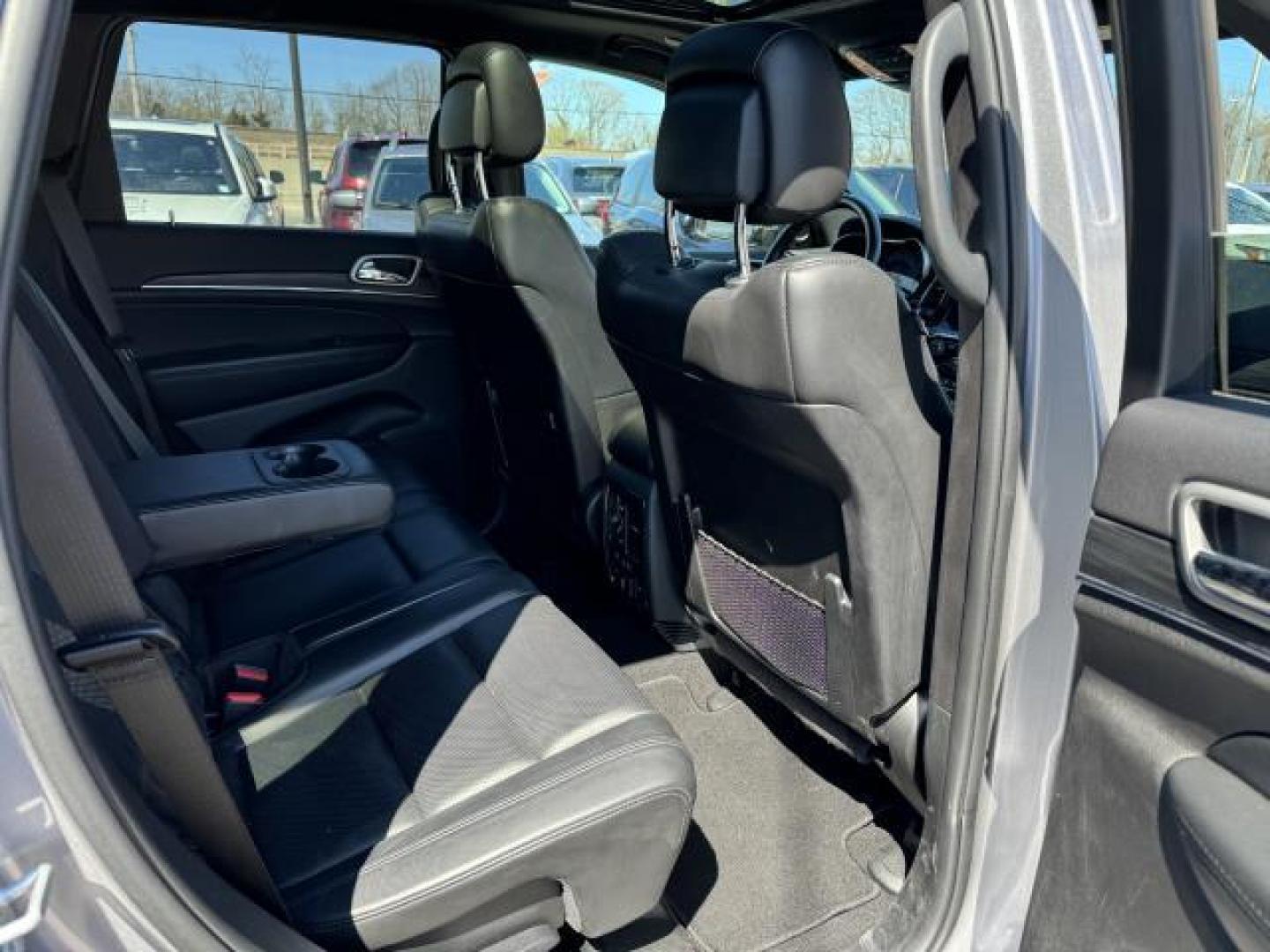 2020 Billet Silver Metallic Clearcoat /Black Jeep Grand Cherokee Limited 4x4 (1C4RJFBG3LC) , Automatic transmission, located at 1696 Sunrise Hwy, Bay Shore, NY, 11706, (516) 557-0557, 40.733665, -73.256317 - Photo#17