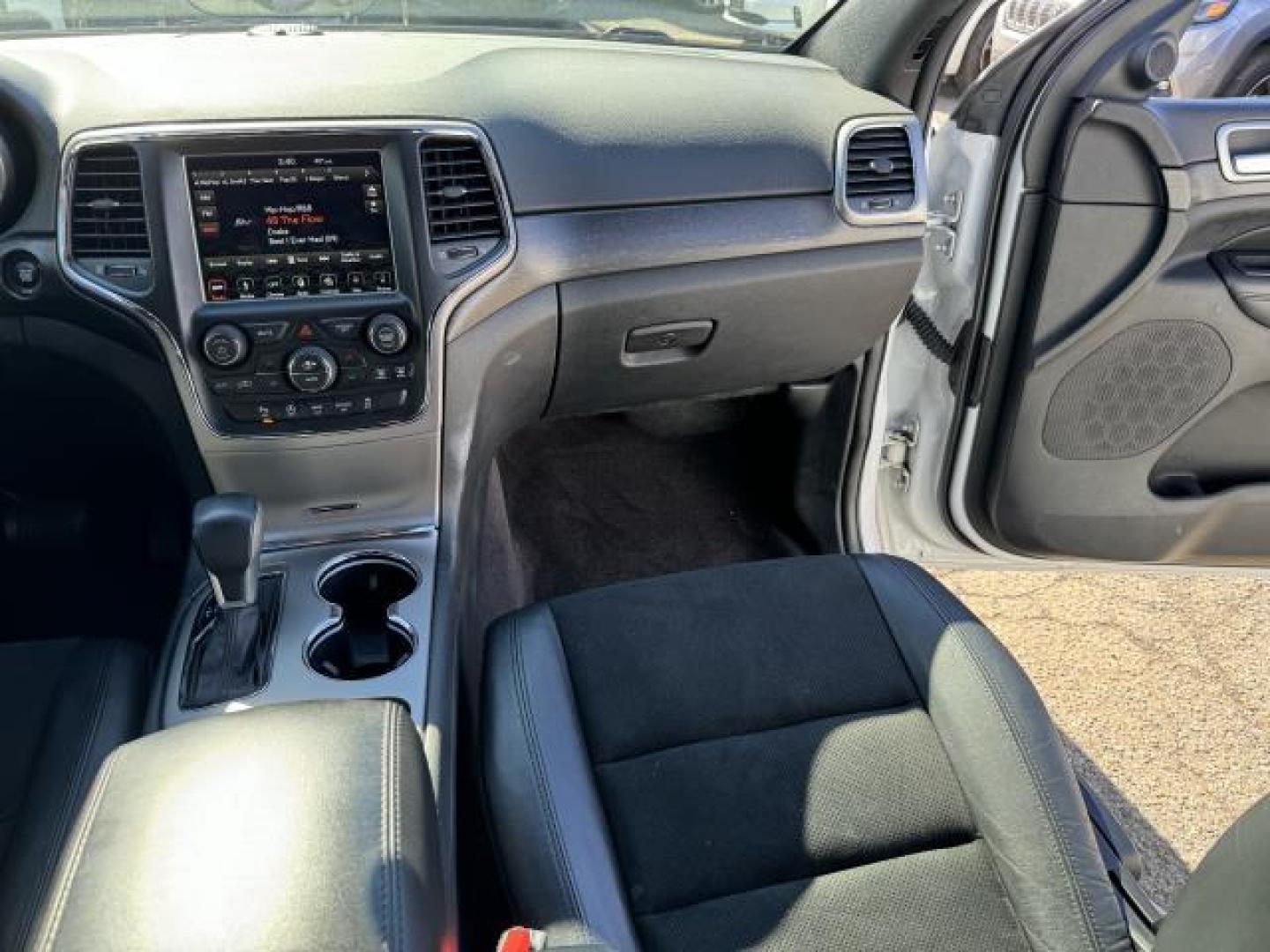 2018 Bright White Clearcoat /Black Jeep Grand Cherokee Laredo E 4x4 *Ltd Avail* (1C4RJFAG3JC) , Automatic transmission, located at 1696 Sunrise Hwy, Bay Shore, NY, 11706, (516) 557-0557, 40.733665, -73.256317 - After you get a look at this beautiful 2018 Jeep Grand Cherokee, you'll wonder what took you so long to go check it out! Curious about how far this Grand Cherokee has been driven? The odometer reads 58578 miles. At Auto Connection, we don't just sell cars; we take care of our customers' needs first - Photo#21