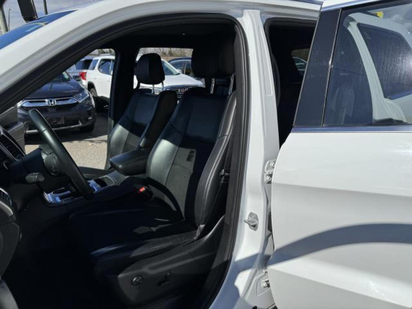 2018 Bright White Clearcoat /Black Jeep Grand Cherokee Laredo E 4x4 *Ltd Avail* (1C4RJFAG3JC) , Automatic transmission, located at 1696 Sunrise Hwy, Bay Shore, NY, 11706, (516) 557-0557, 40.733665, -73.256317 - After you get a look at this beautiful 2018 Jeep Grand Cherokee, you'll wonder what took you so long to go check it out! Curious about how far this Grand Cherokee has been driven? The odometer reads 58578 miles. At Auto Connection, we don't just sell cars; we take care of our customers' needs first - Photo#25