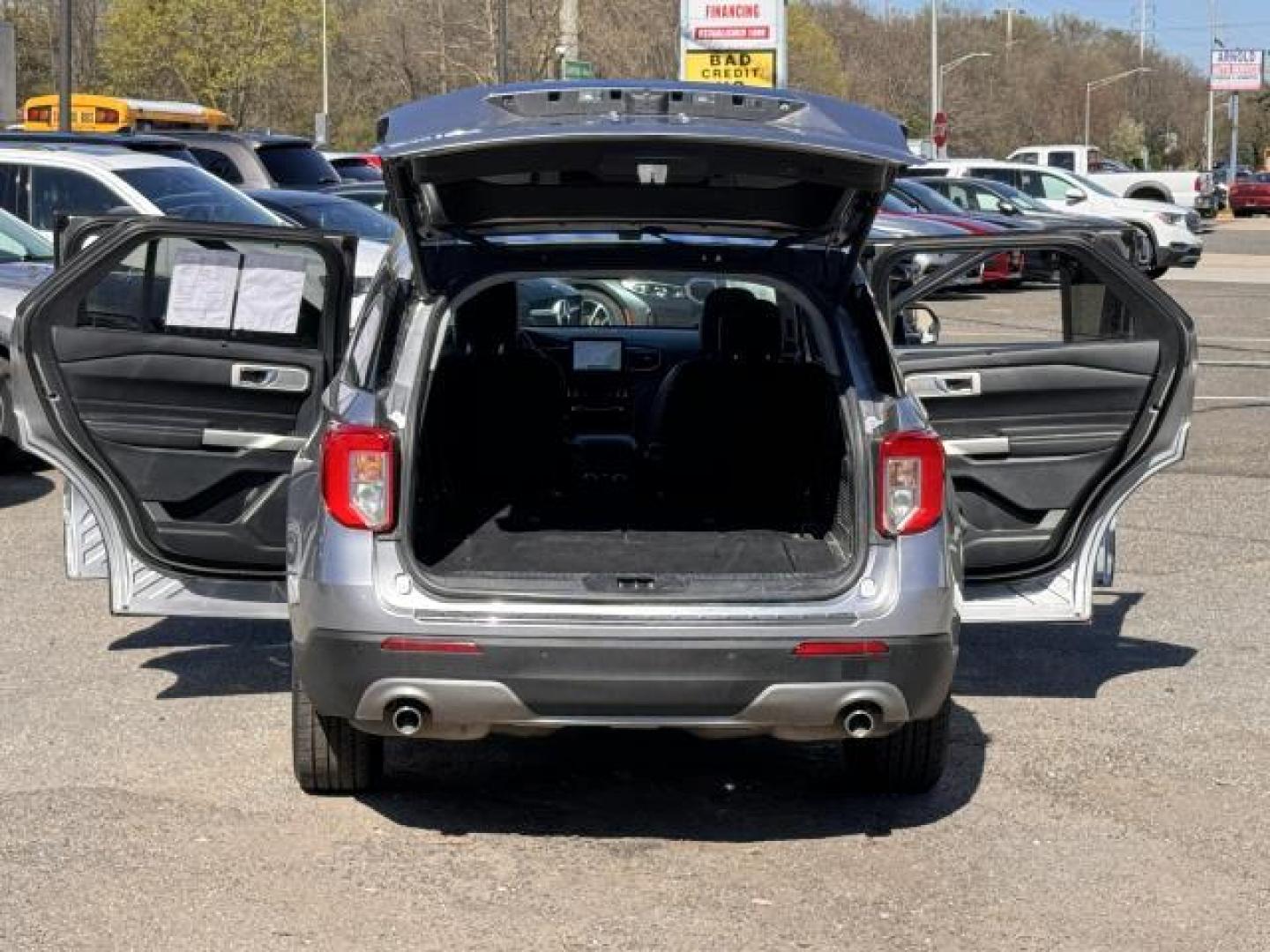 2021 Iconic Silver Metallic /Ebony Ford Explorer Limited 4WD (1FMSK8FH9MG) , Automatic transmission, located at 1696 Sunrise Hwy, Bay Shore, NY, 11706, (516) 557-0557, 40.733665, -73.256317 - This 2021 Ford Explorer is a dream to drive. This Explorer has traveled 62688 miles, and is ready for you to drive it for many more. We're overstocked and ready to make deals with all of our customers. Do not Hesitate on such a great offer. All internet purchases include a 12 mo/ 12000 mile protect - Photo#50