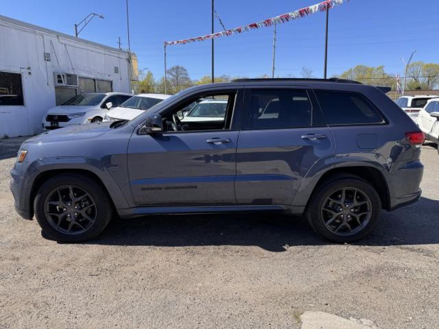 2019 Slate Blue Pearlcoat /Black Jeep Grand Cherokee Limited X 4x4 (1C4RJFBG9KC) , Automatic transmission, located at 1696 Sunrise Hwy, Bay Shore, NY, 11706, (516) 557-0557, 40.733665, -73.256317 - Photo#12