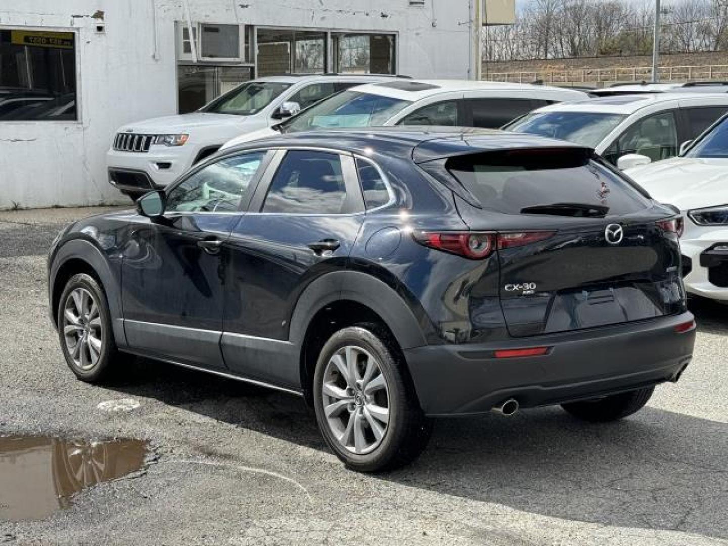 2022 Jet Black Mica /Black Mazda CX-30 2.5 S Select Package AWD (3MVDMBBLXNM) , Automatic transmission, located at 1696 Sunrise Hwy, Bay Shore, NY, 11706, (516) 557-0557, 40.733665, -73.256317 - You'll have a memorable drive every time you start this 2022 Mazda CX-30 up. This CX-30 has 11632 miles, and it has plenty more to go with you behind the wheel. With more vehicles and deals than you know what to do with, you'll love the options we have for you. With an affordable price, why wait an - Photo#4